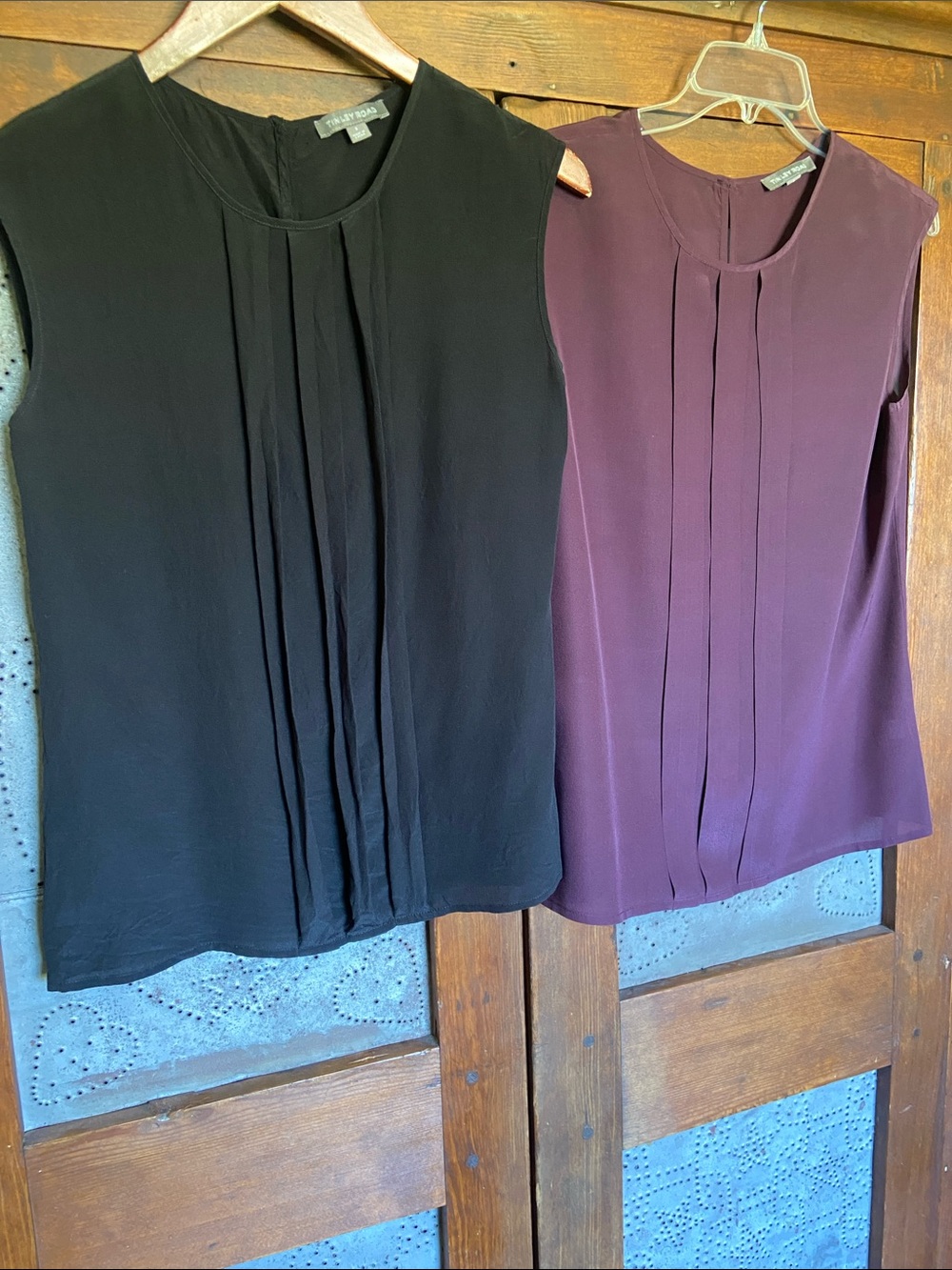 Lot of two Silk Tinley Road Pleated Sleeveless Blouses Black Purple Size S
